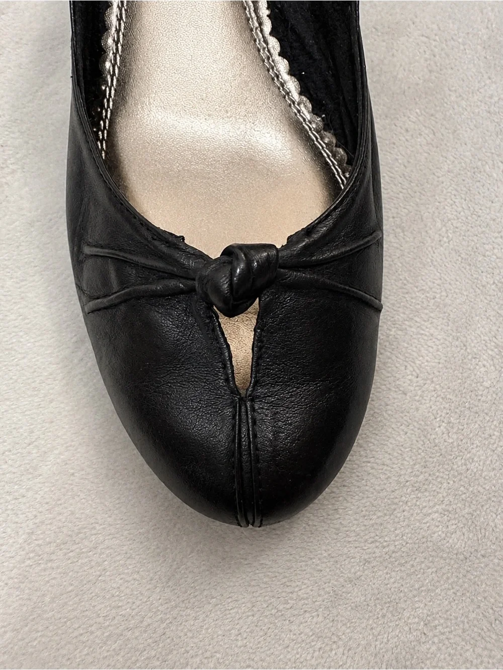 Seychelles classic black